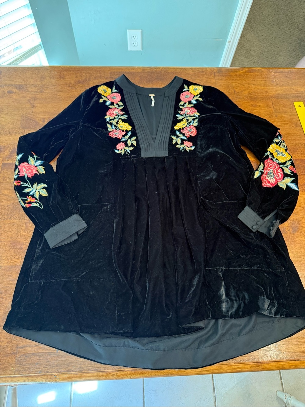 Free People Mia Velvet Embroidered Tunic Mini Dress Black Floral Boho Small